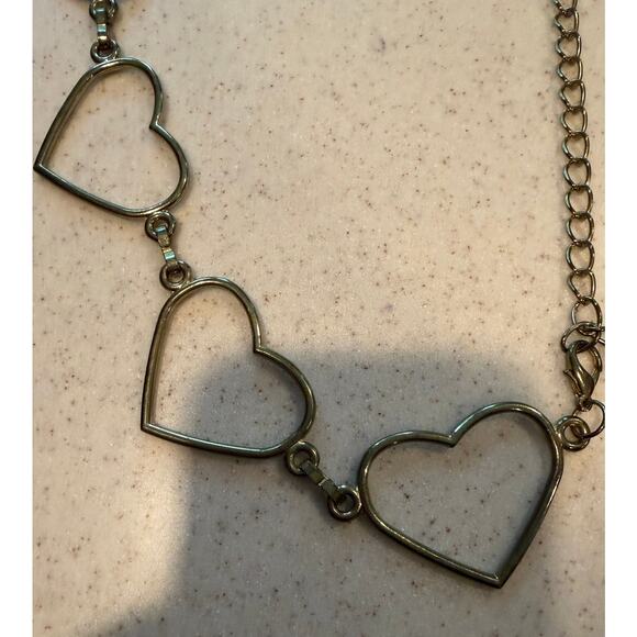 Silver heart outlined link chain belt 42” each heart is 2x2” Y2K Glam Boho Chic main image 9
